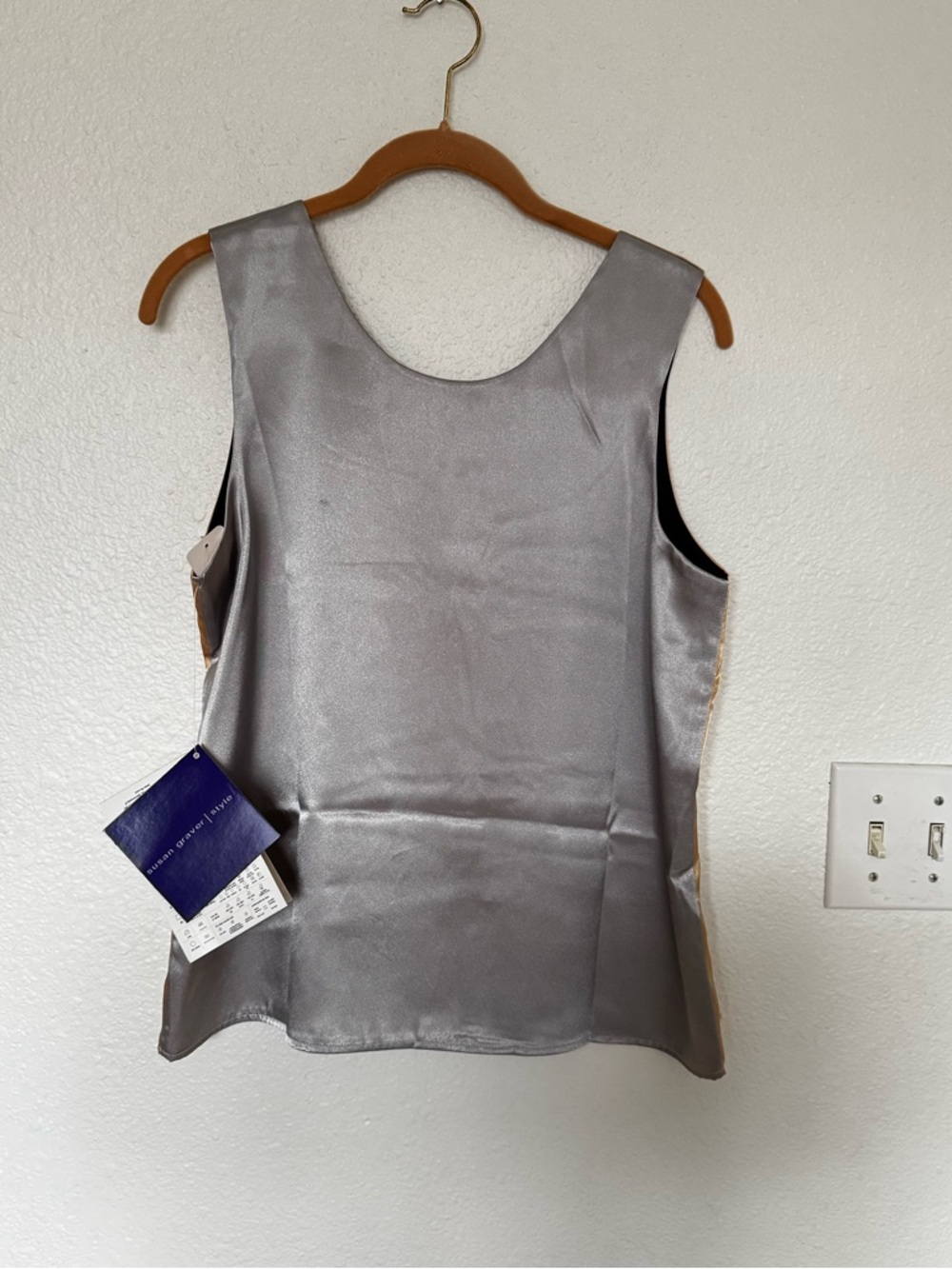 NWT Susan Graver QVC 4 Color Reversible Satin Sleeveless Camisole Women’s Small